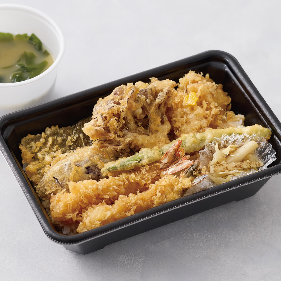 お昼の天丼