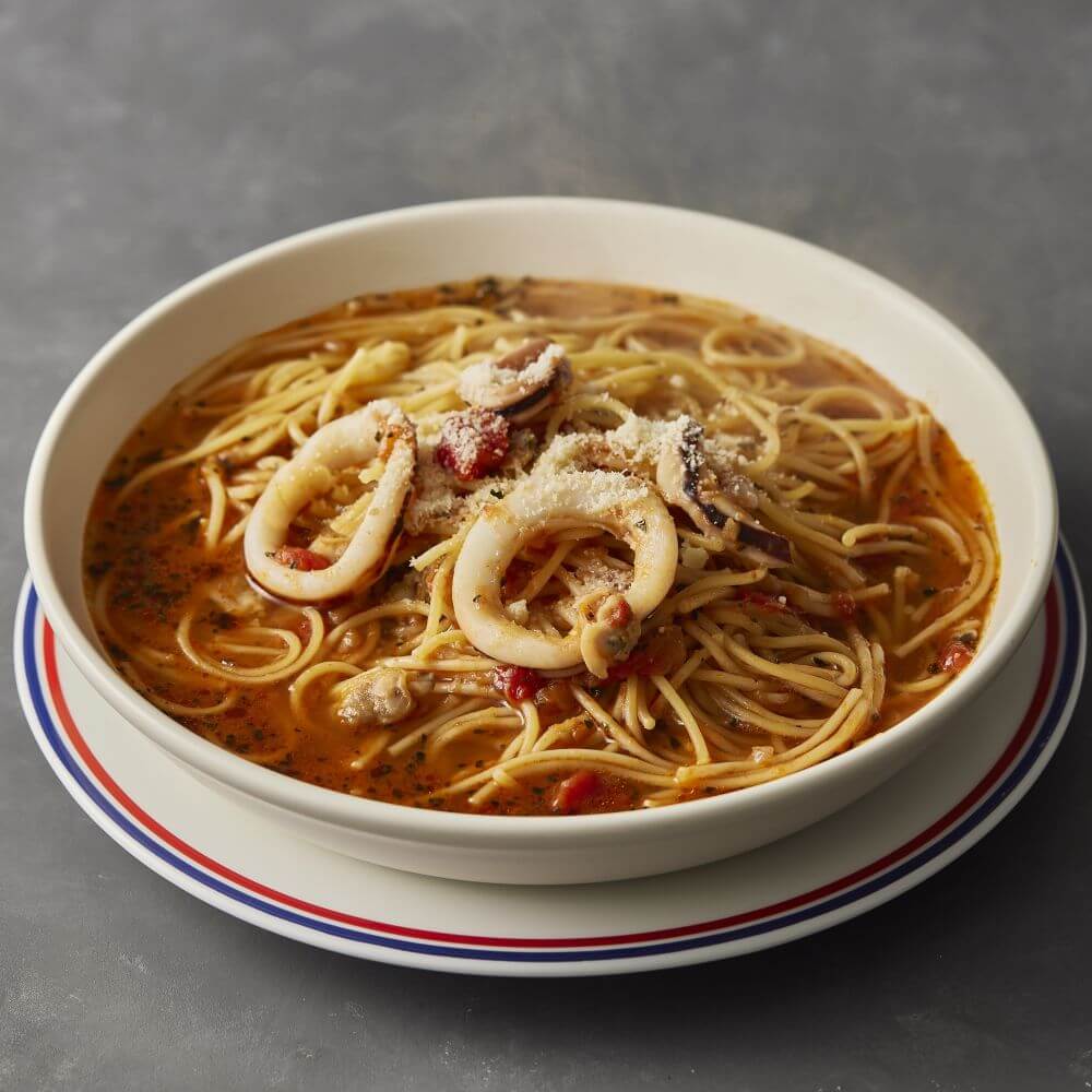 海の幸のトマトバジルスープパスタ